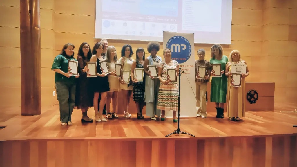 WhatsApp Image 2025-10-12 at 19.48.13-pica