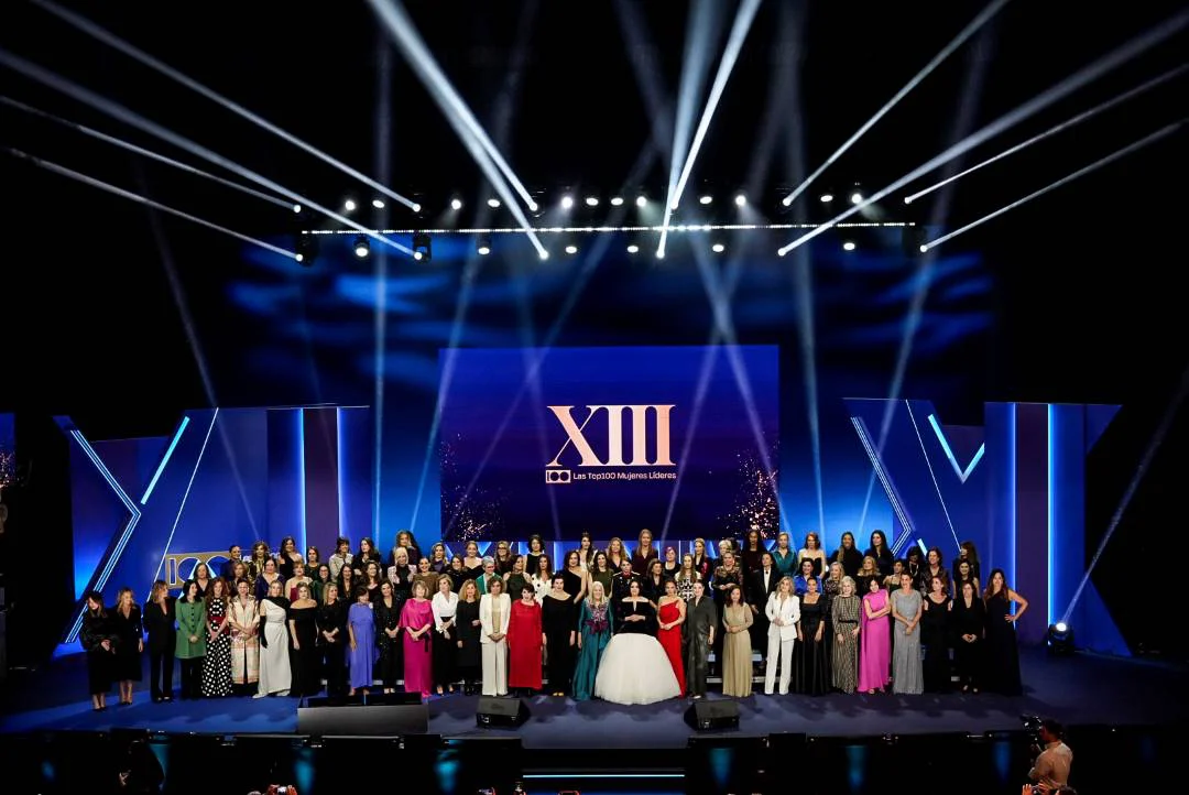 Top100MujeresLíderes_FotoFamilia @NievesDíaz
